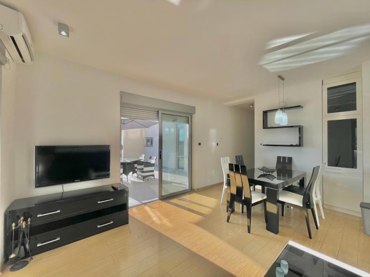 Sea View Apartments Panorama Przno Светі-Стефан Екстер'єр фото